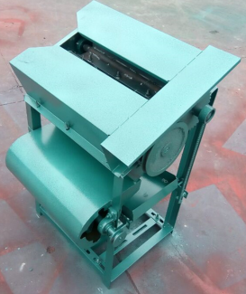 Small Threshing Machine